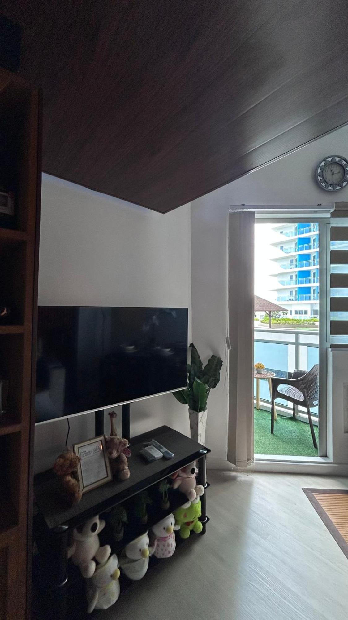 Kurlix Suites Of Azure North Сан-Фернандо Экстерьер фото